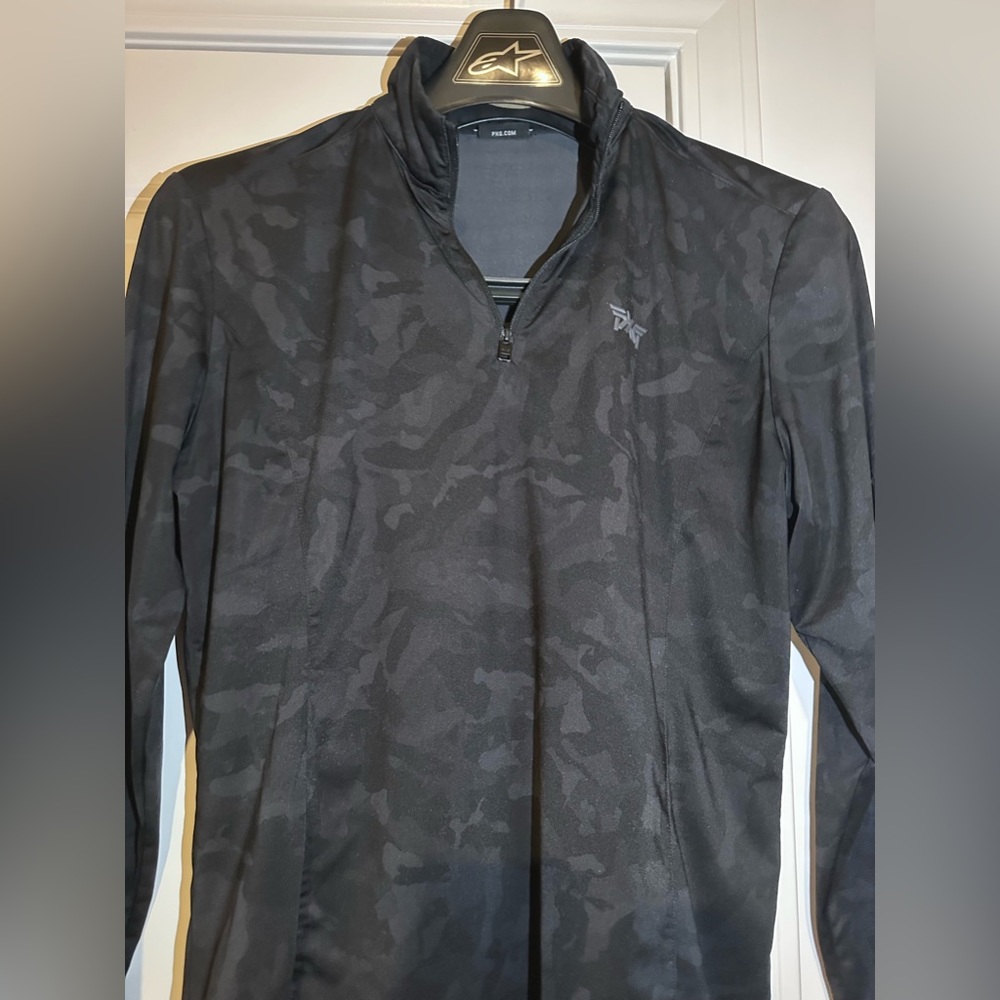 PXG Women’s Fairway Camo Pullover
